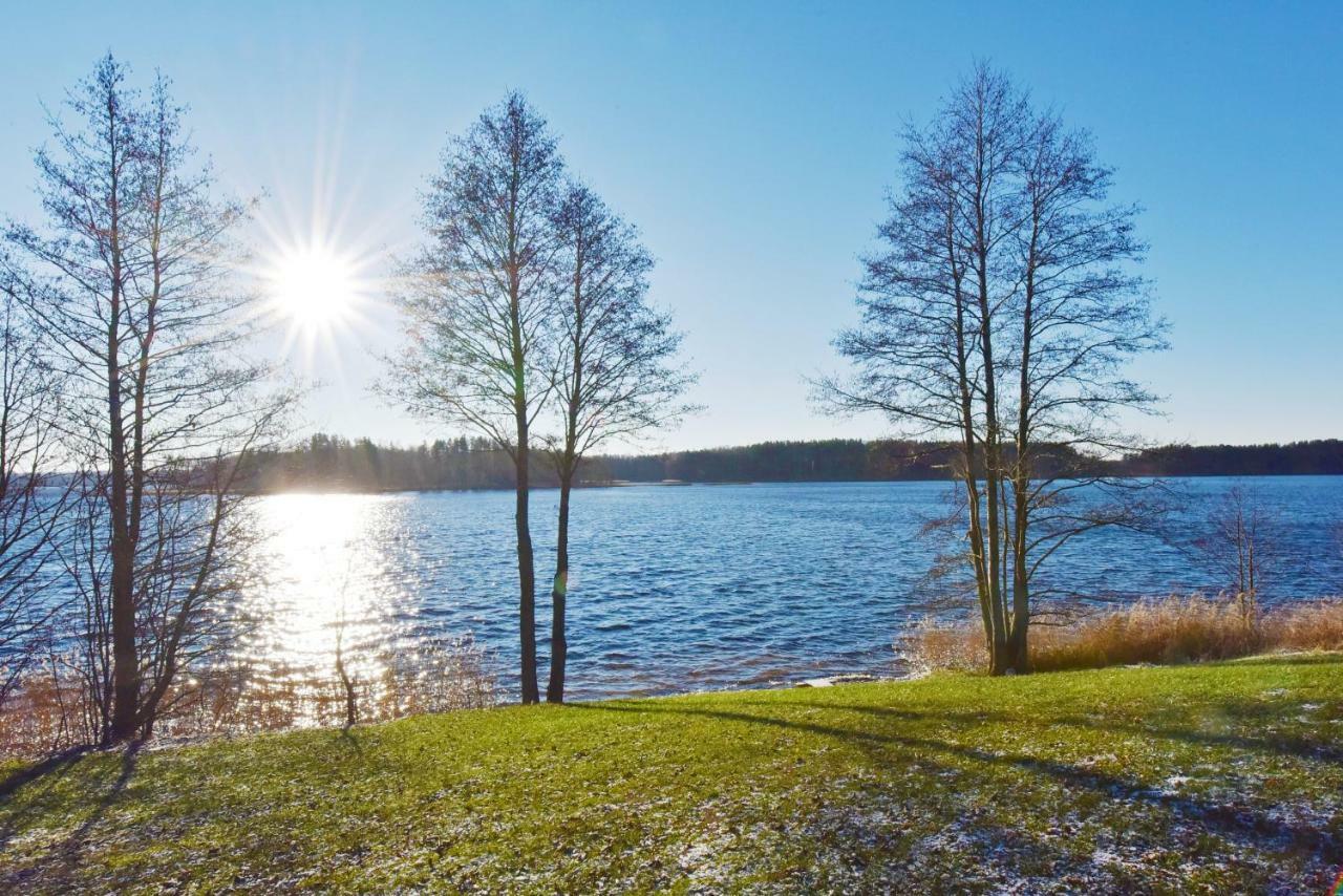 Meku Vila Degučiai Buitenkant foto