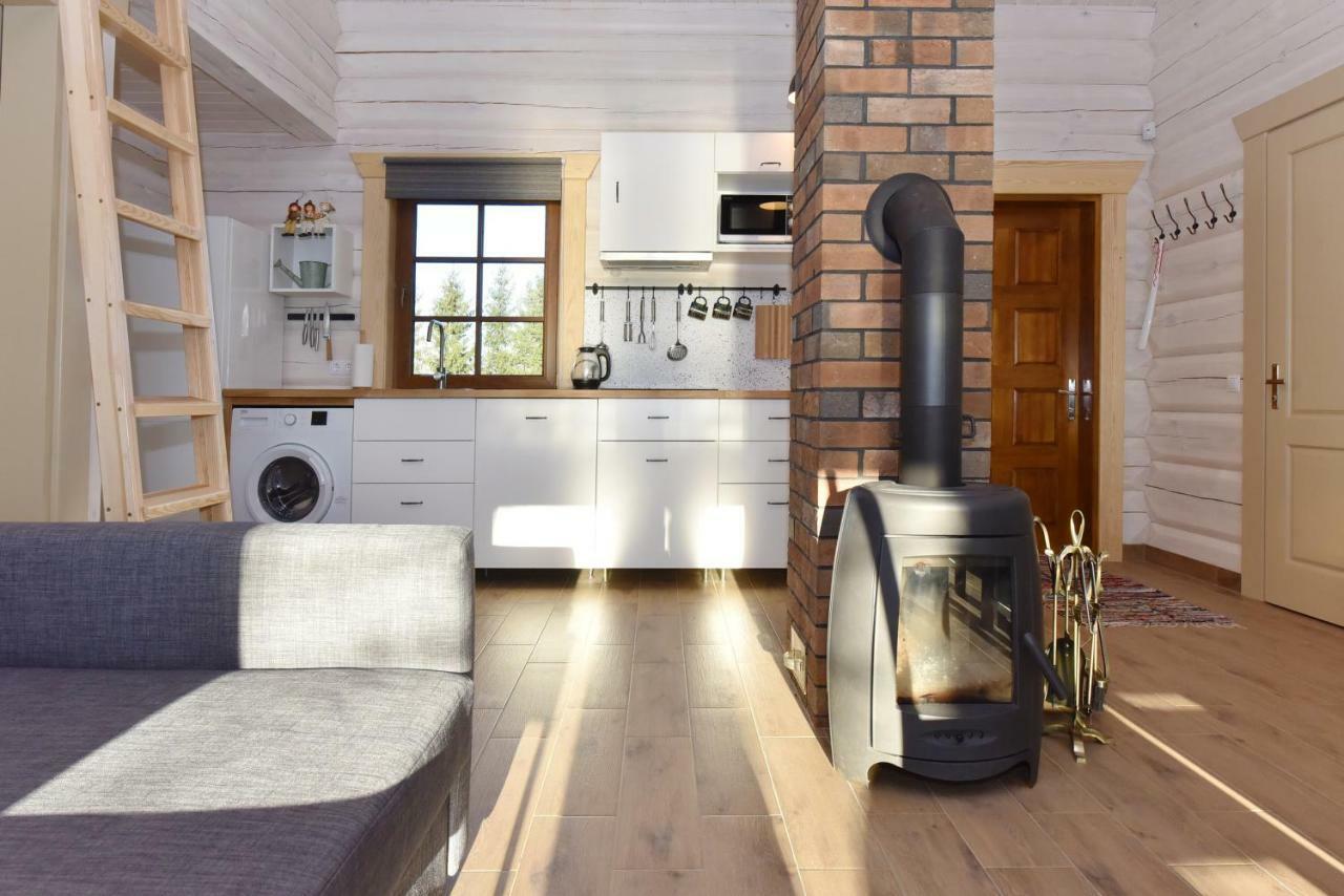 Meku Vila Degučiai Buitenkant foto