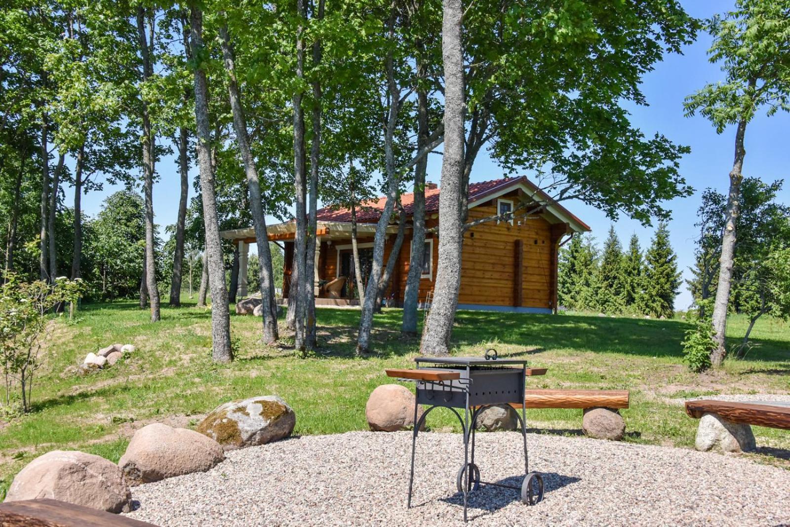 Meku Vila Degučiai Buitenkant foto