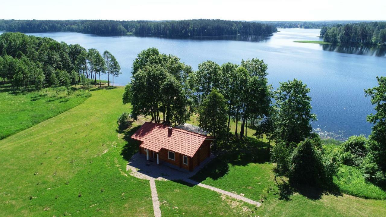 Meku Vila Degučiai Buitenkant foto